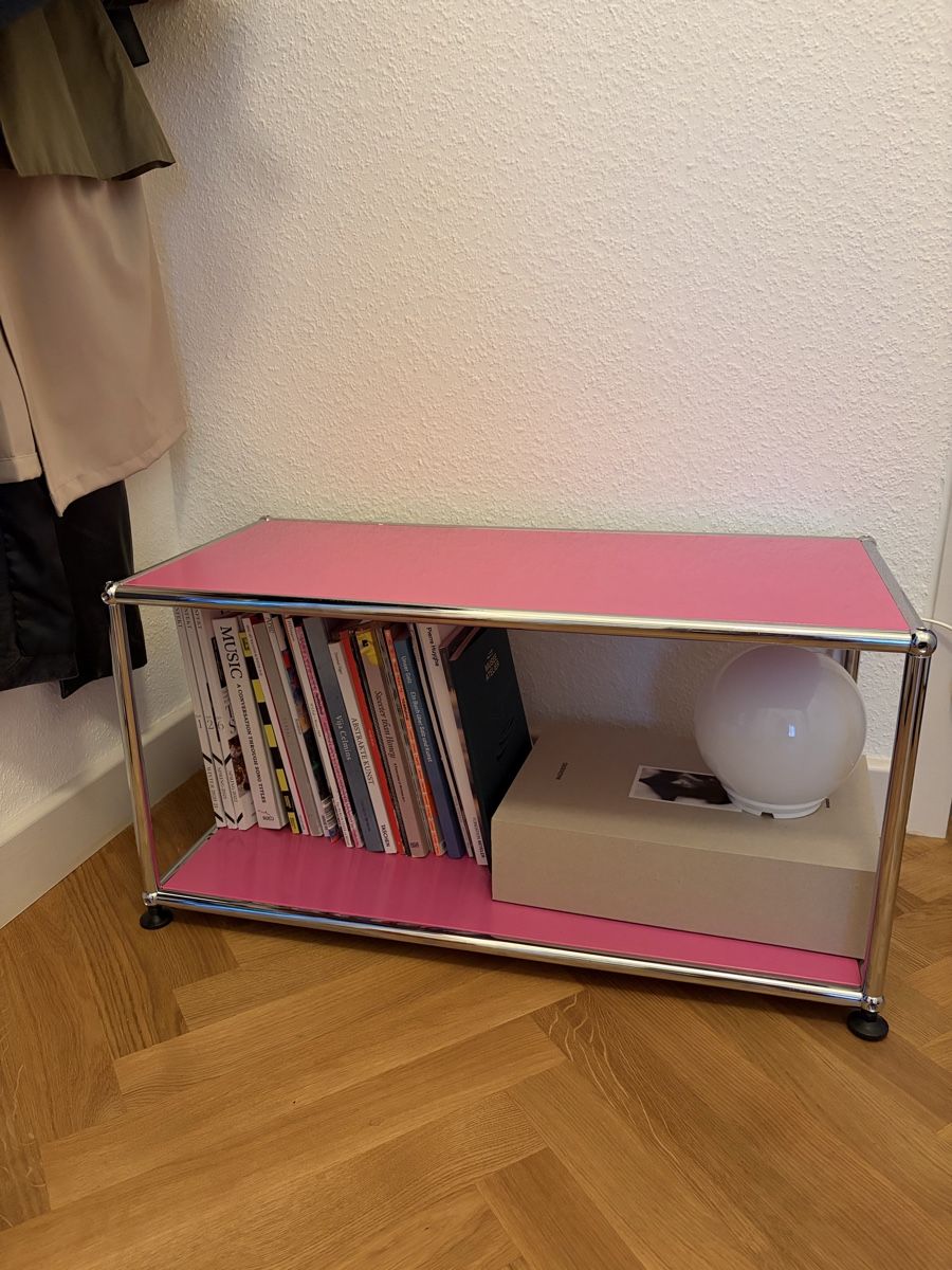 Scaffali: USM Sideboard Lowboard Regal Design Pink – Usato da Basel venduto da lar_dxp7