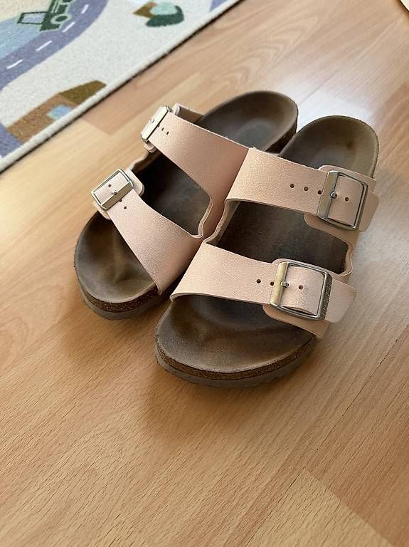 Birkenstock Scarpe da donna: BIRKENSTOCK Arizona Rosa – Usato da Goldach venduto da tab_njk8 1