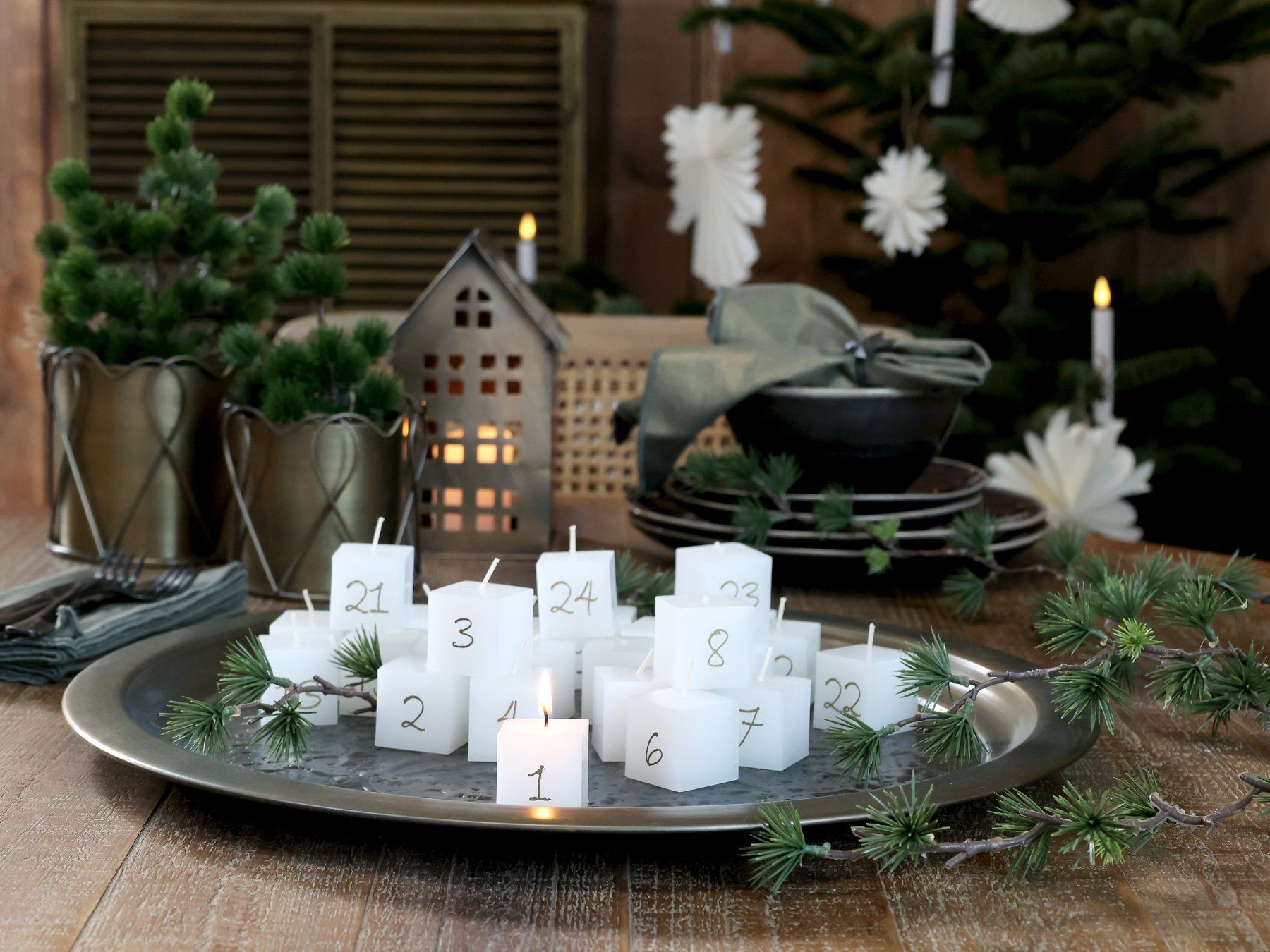 Candele: Chic Antique Advent Kalenderkerze 24 Stück – Nuovo e nell'imballaggio originale da Innertkirchen venduto da Glatthard-Interior