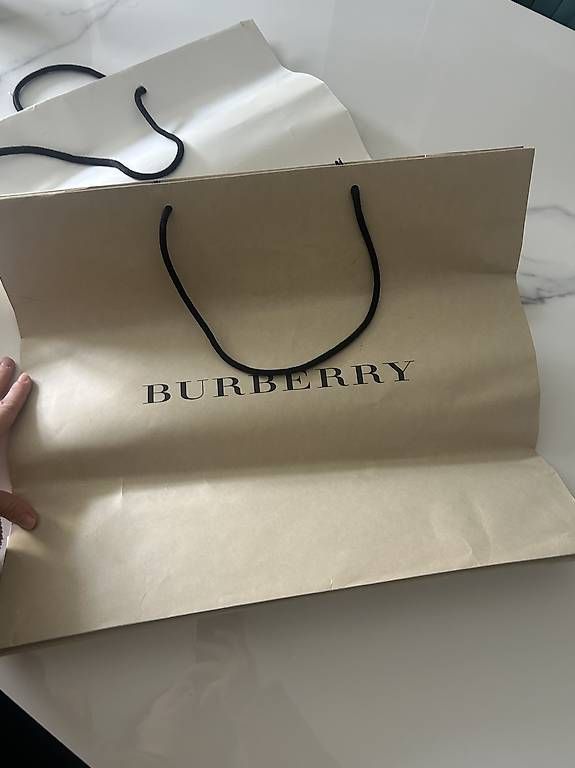 Borse: Grosse Burberry Tragetasche – Usato da Zürich venduto da Caffeinecat