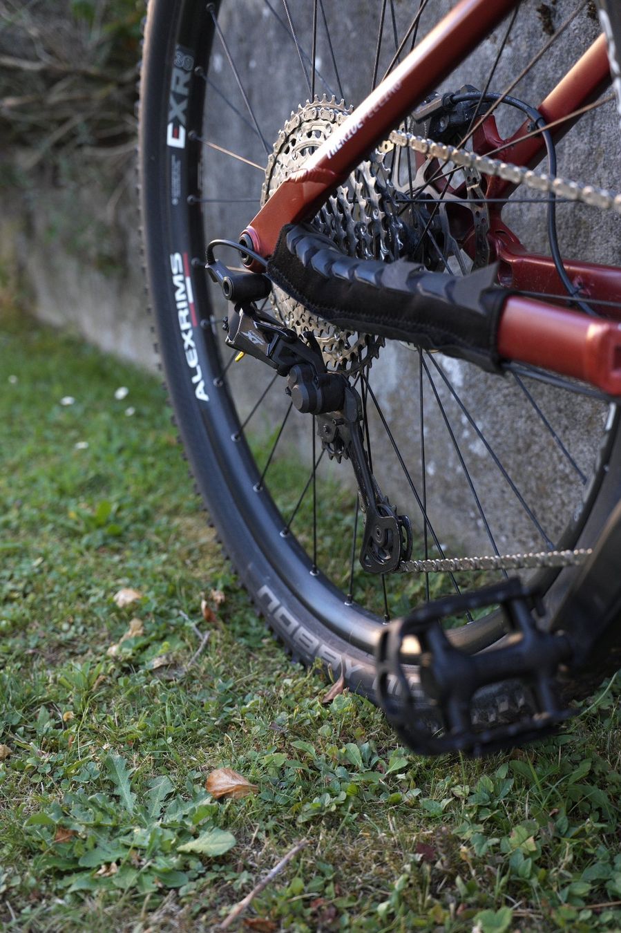 Bixs Vélos: Bixs Sign 320 Fully Mountainbike – D'occasion à Spiez par nir_7n58 4