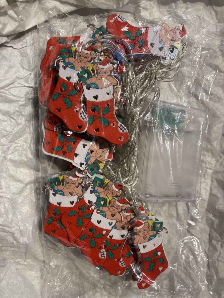Alle Dekorationen: Christmas Stocking Teddy bear LED String Lights, extra long! – Neu und originalverpackt aus Buttikon SZ von Maxwelltime