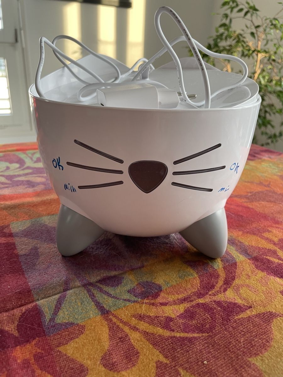 Teiche & Zierbrunnen: Fontaine à Eau , Chat  – Neu (gemäss Beschreibung) aus Préverenges von csd85 1