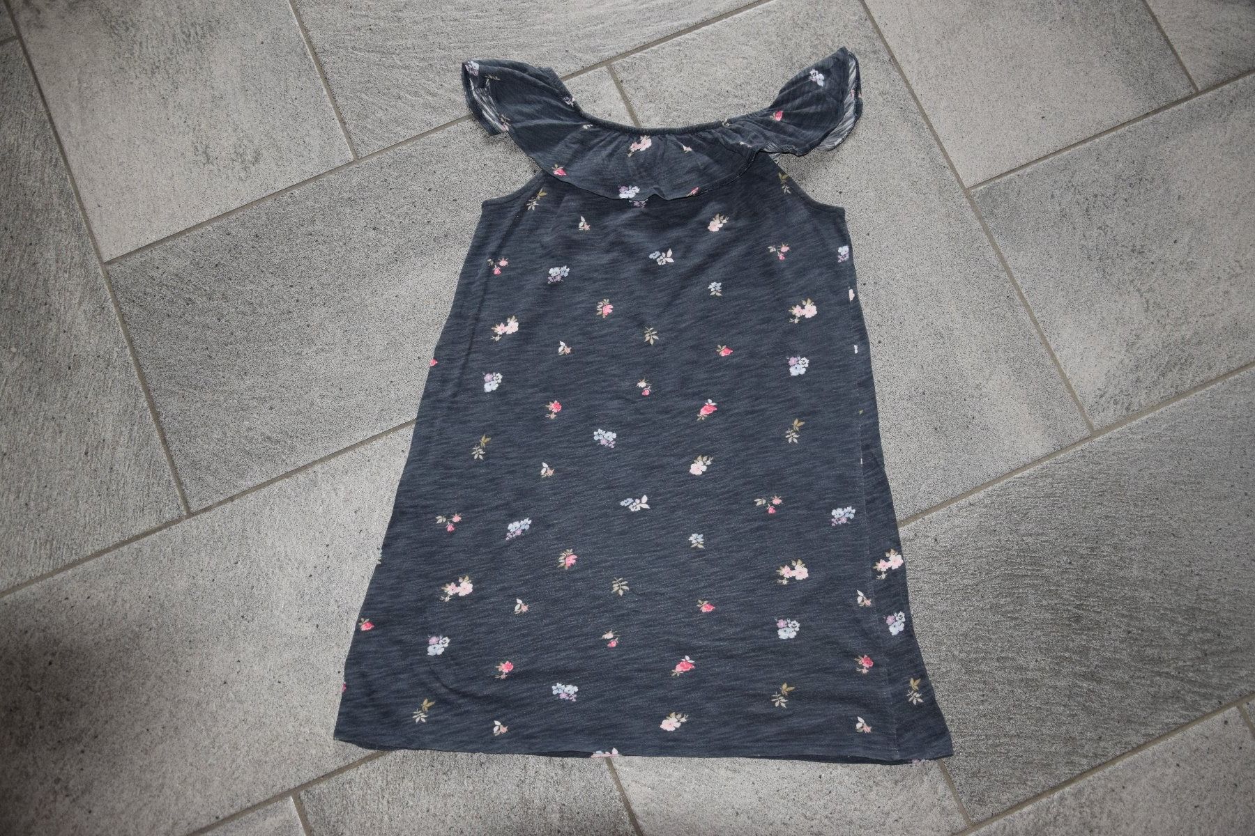 Vestiti & Gonne: Mädchen Kleid gr. 158/164 – Usato da Mezzovico venduto da finsteraar 1