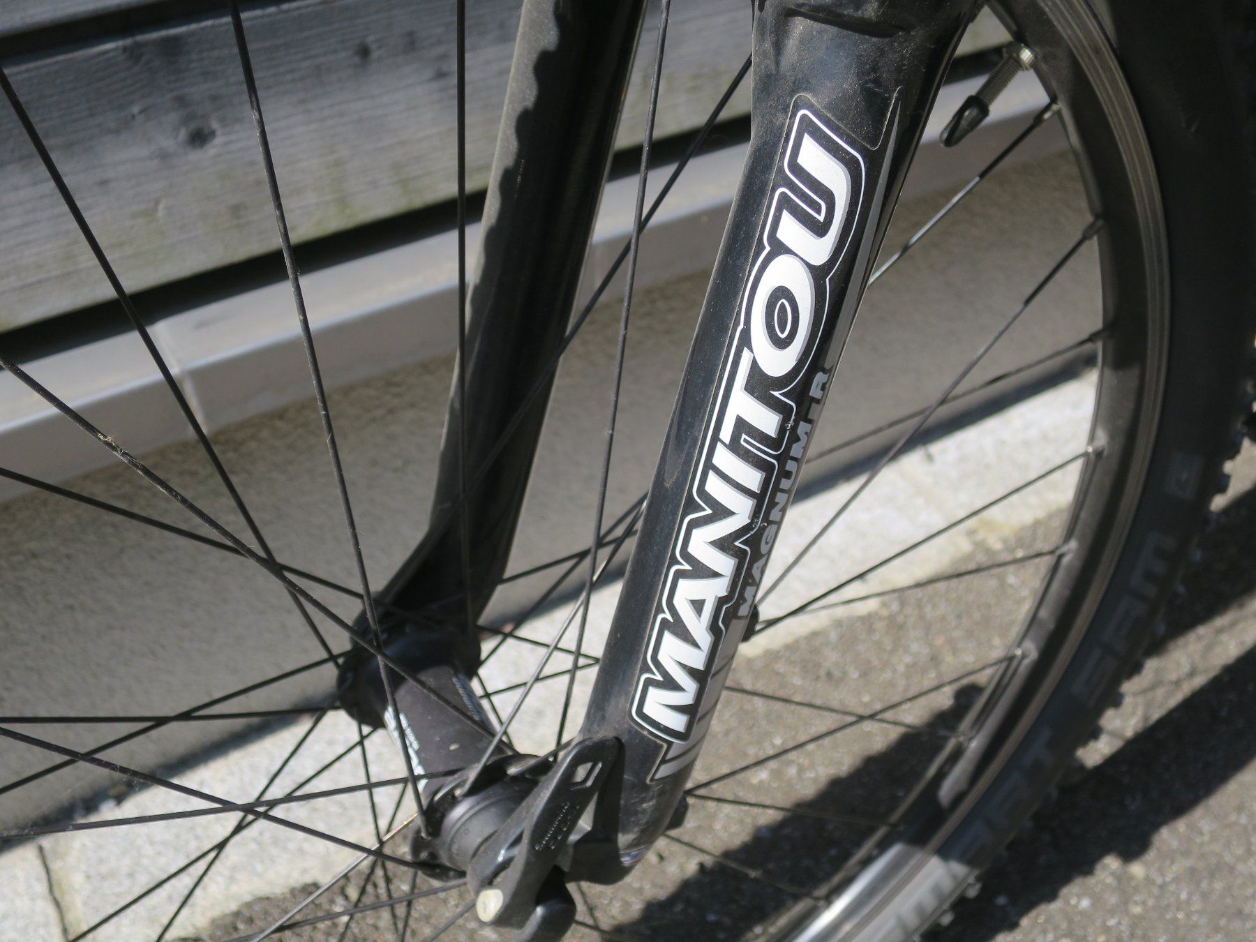 Univega Vélos: Jugend MTB UNIVEGA 570 – D'occasion à Cham par ikarus42 3