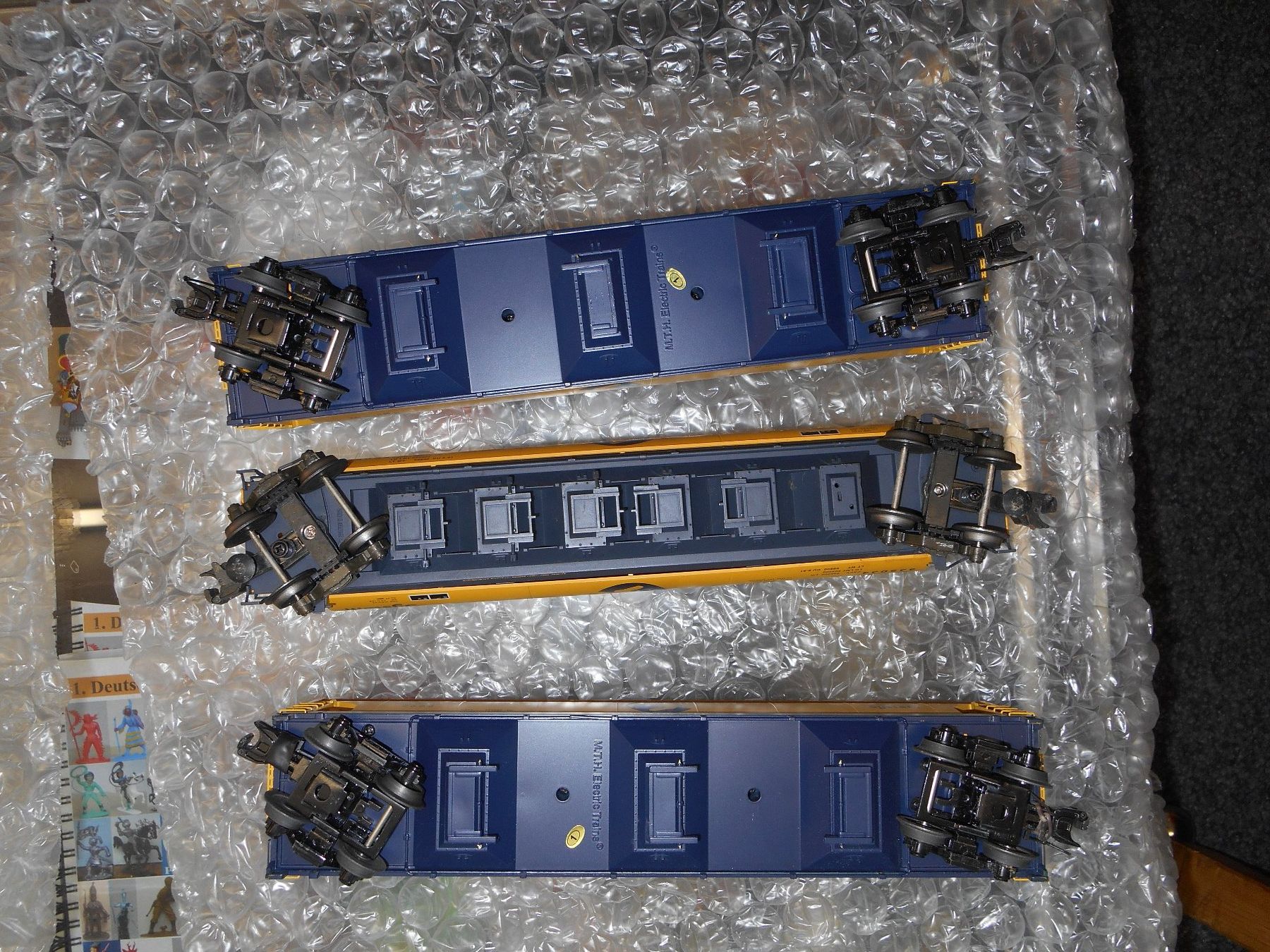Lionel Modellini di ferrovie: 3x CHESSIE SYSTEM Jumbo Hopper Güterwagen  2 x MTH – Usato da Wohlen AG venduto da timpojim1 2