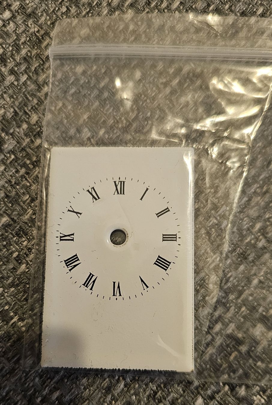 Orologi: Cadran 30mm x 45mm – Usato da Genève venduto da Fresko01