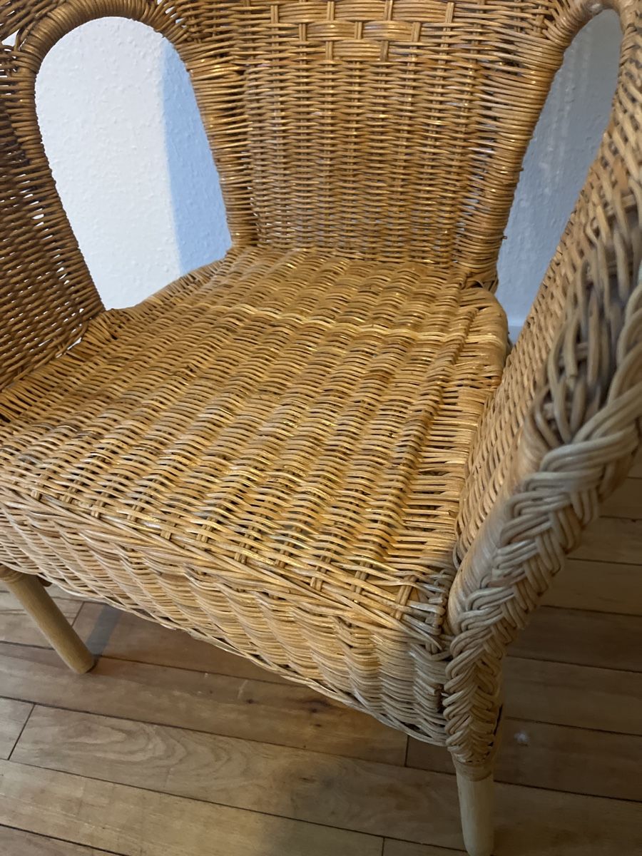 Sessel: Korbstuhl, Rattan, leichter Sessel – Neu (gemäss Beschreibung) aus Wila von  3