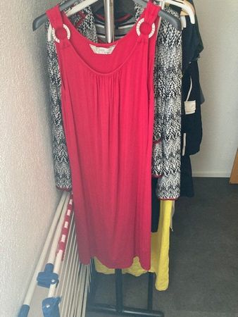 rotes Sommerkleid aus Viskose Gr. 36