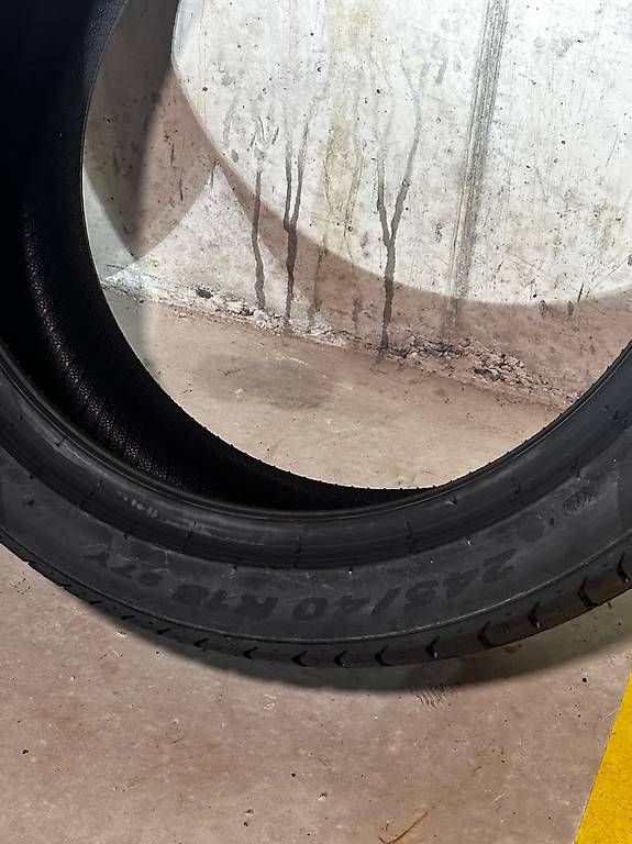 Pneumatici & Ruote complete: Pirelli P-Zero 245/40/18 97Y (MO) – Usato da Courroux venduto da cat_yts6 1