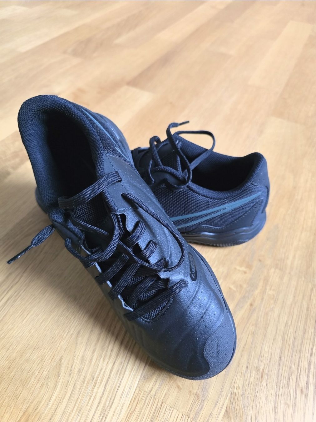 Nike Scarpe da uomo: Nike Grösse 40 – Nuovo (secondo la descrizione) da Luzern venduto da Turbolink 3