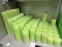 063 Posten Raureif Kerzen salbei aus Liquidation