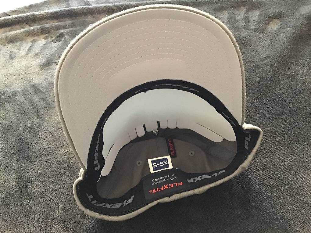 Sonstige Kleidung & Accessoires: Cap EHC Uzwil  – Neu und originalverpackt aus Uzwil von Steini27 1