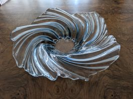 Glasschale Spiralmuster sanft blau
