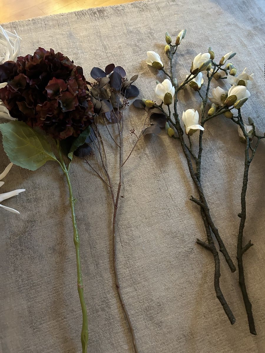 Tutte le decorazioni: Diverse künstliche Blumen gross – Usato da Fahrweid venduto da Mara36 2