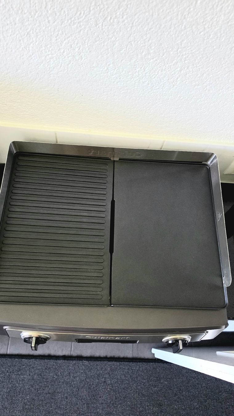Griglie: Cuisinart Plancha Tischgrill  – Nuovo (secondo la descrizione) da Zürich venduto da Csicsero 1