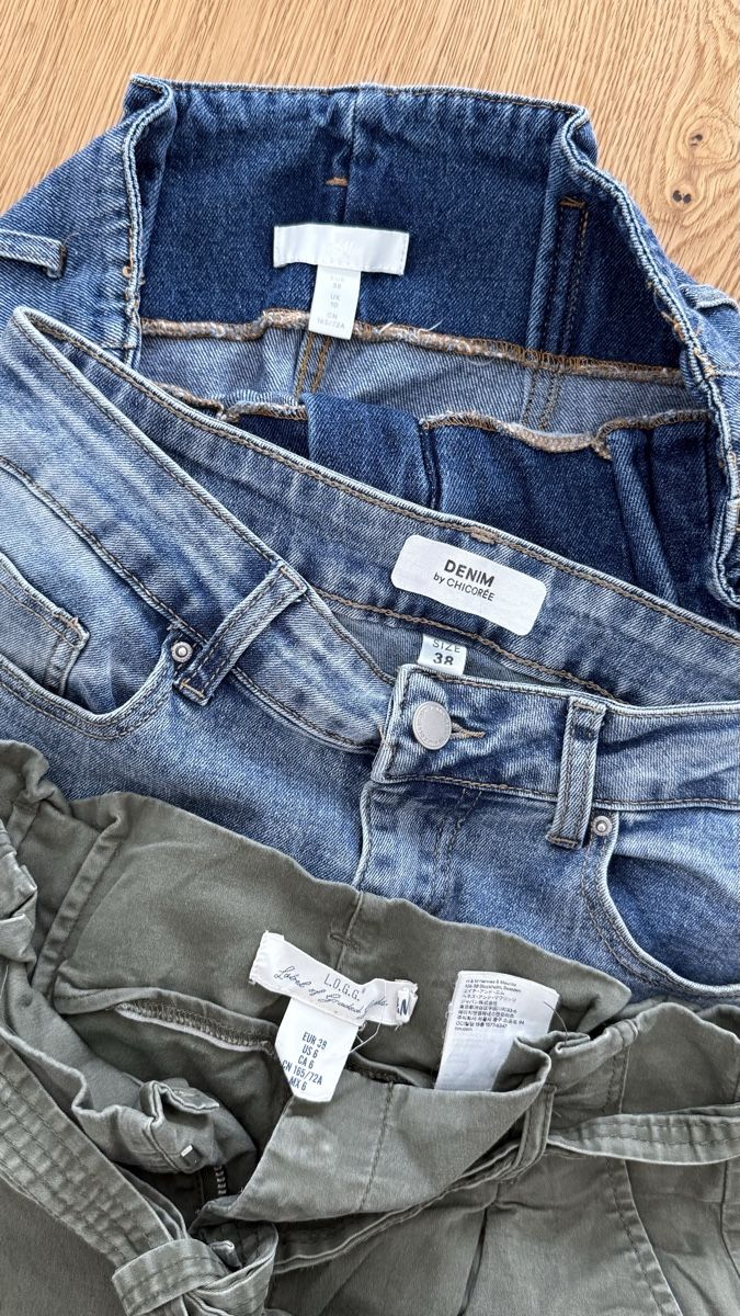 H&M Lotti & Set di vestiti: Jeans Bundle H&M size 38 – Usato da Boswil venduto da hey.itsme 2