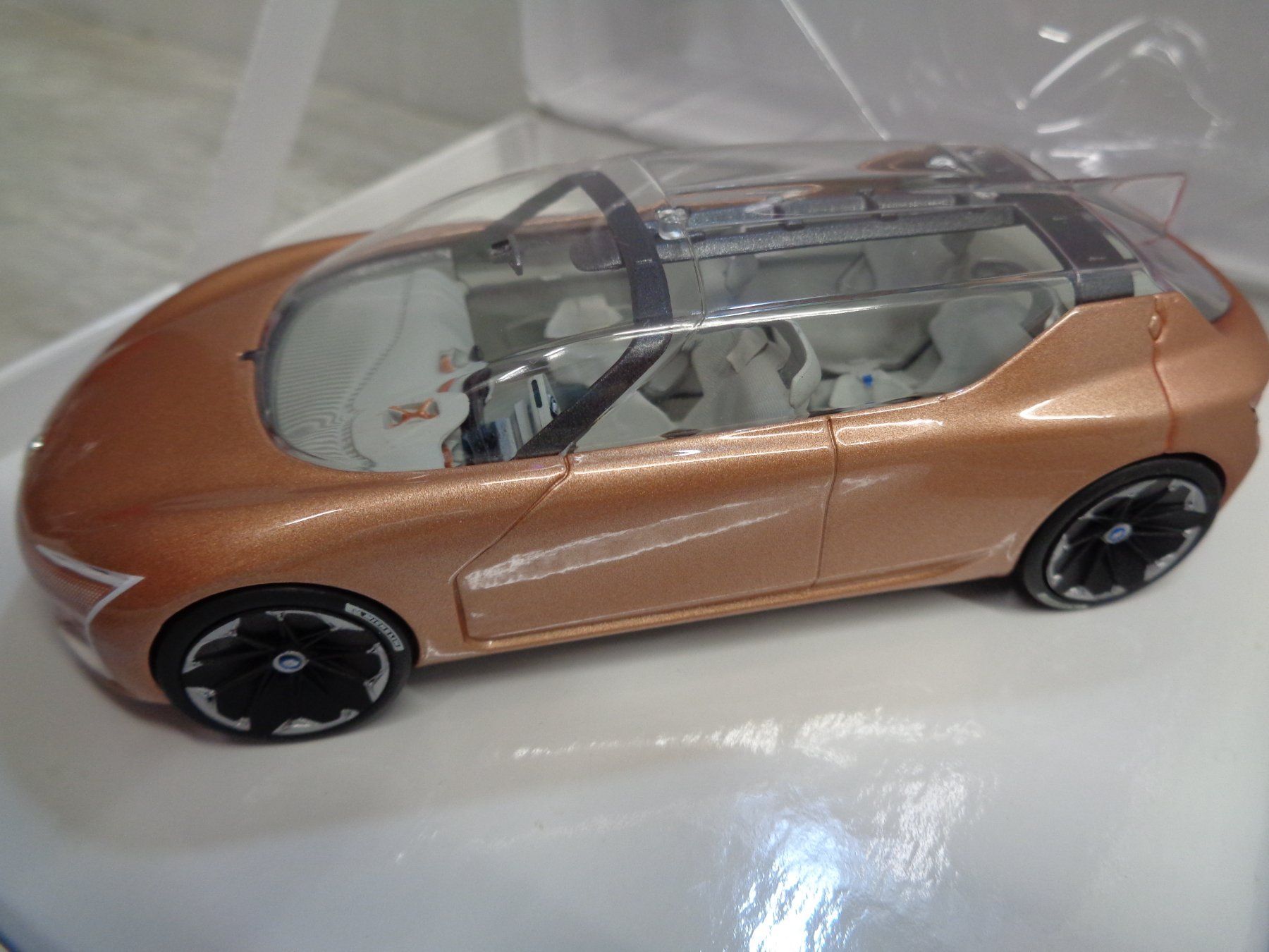 Renault Modellini d'auto: Norev 1:43 Prototype Renault Symbioz – Nuovo e nell'imballaggio originale da Reconvilier venduto da rallycar 1