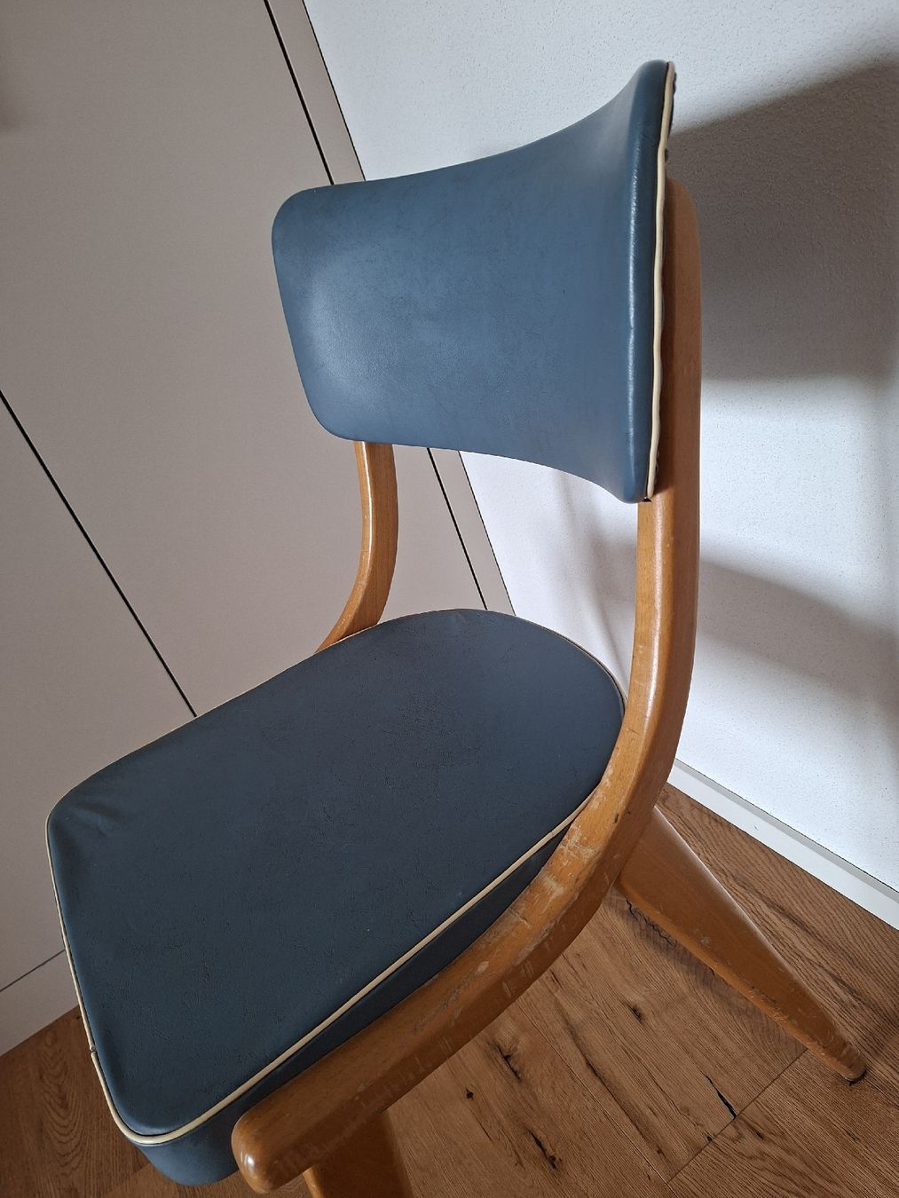Chaises: Vintage Küchenstuhl – D'occasion à Lieli par Othella 1