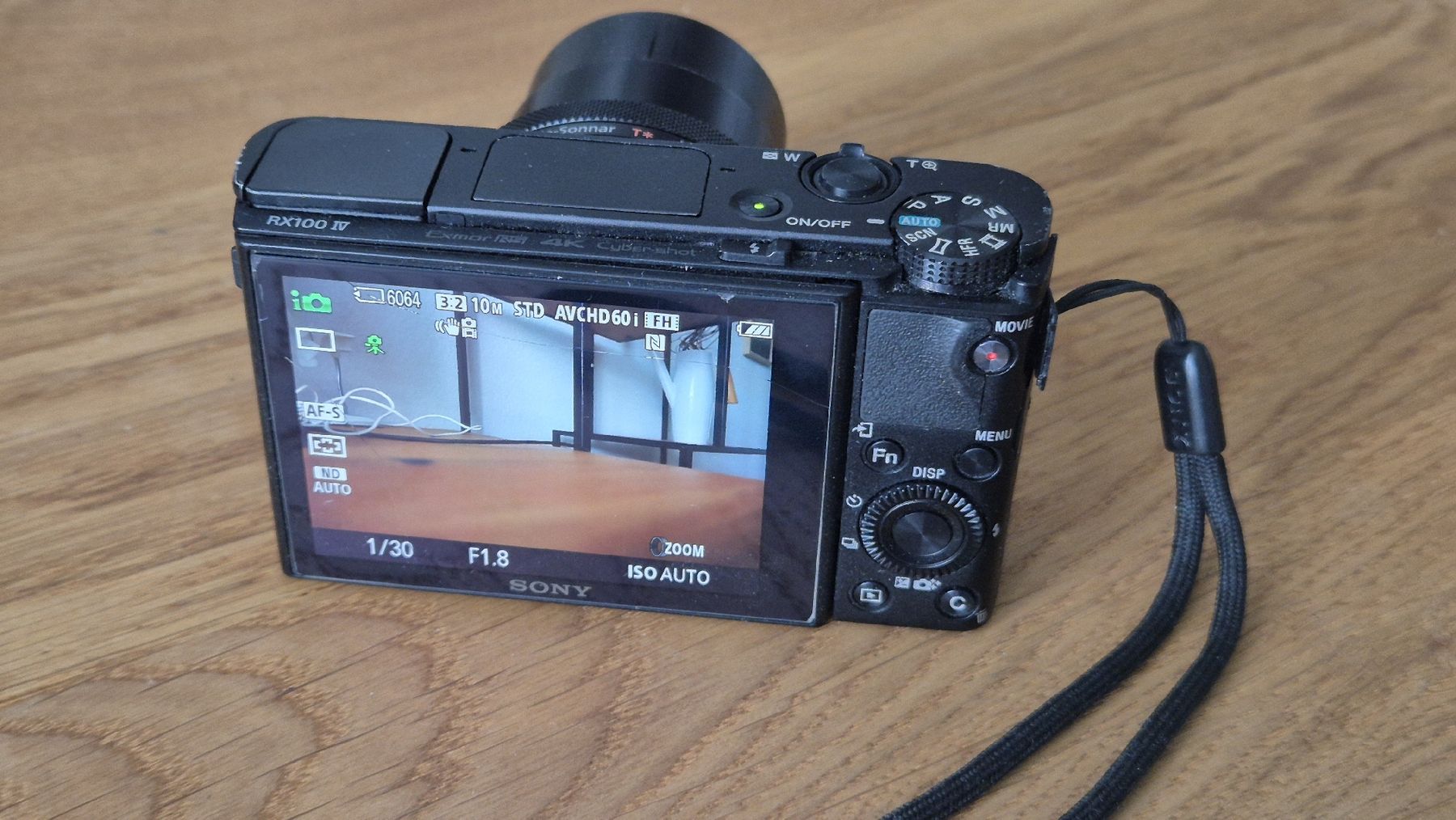 Sony Appareil photo: Sony Cypershot RX100 IV – D'occasion à Liebefeld par Pacem 4