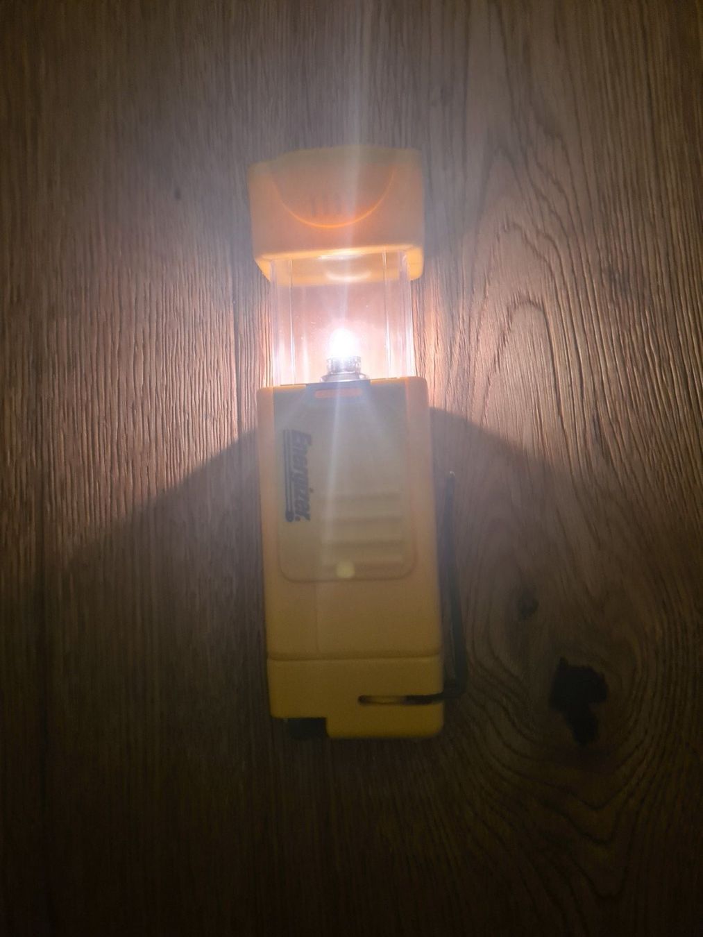 Lampen: Taschenlampe Camping – Gebraucht aus Bern von Respirit 4