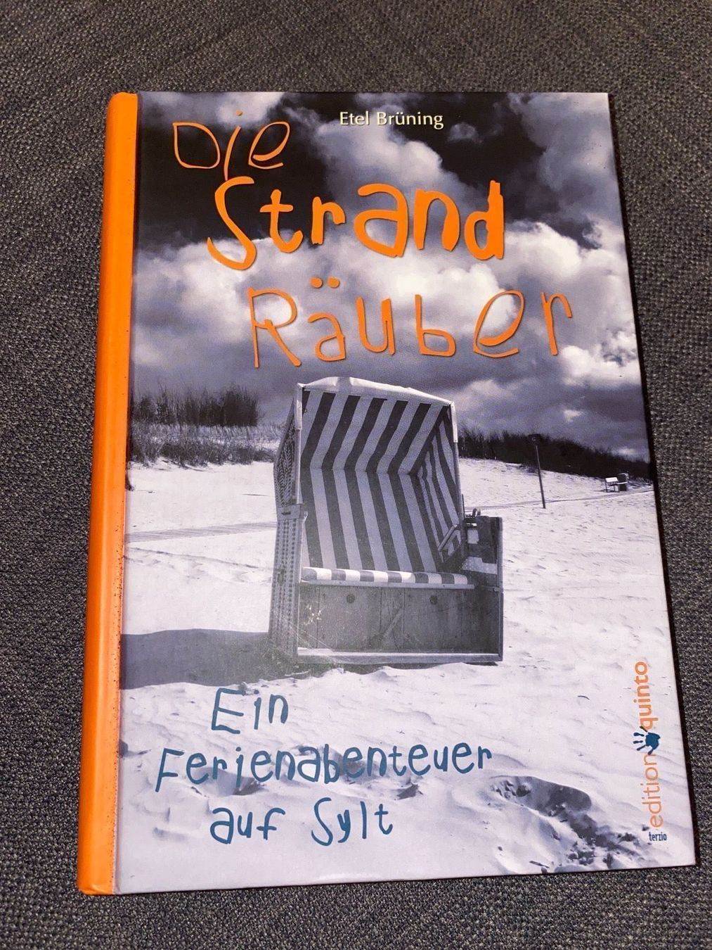 Libri: Buch "Die Strandräuber" von Etel Brüning – Usato da Kriens venduto da Blaecky98