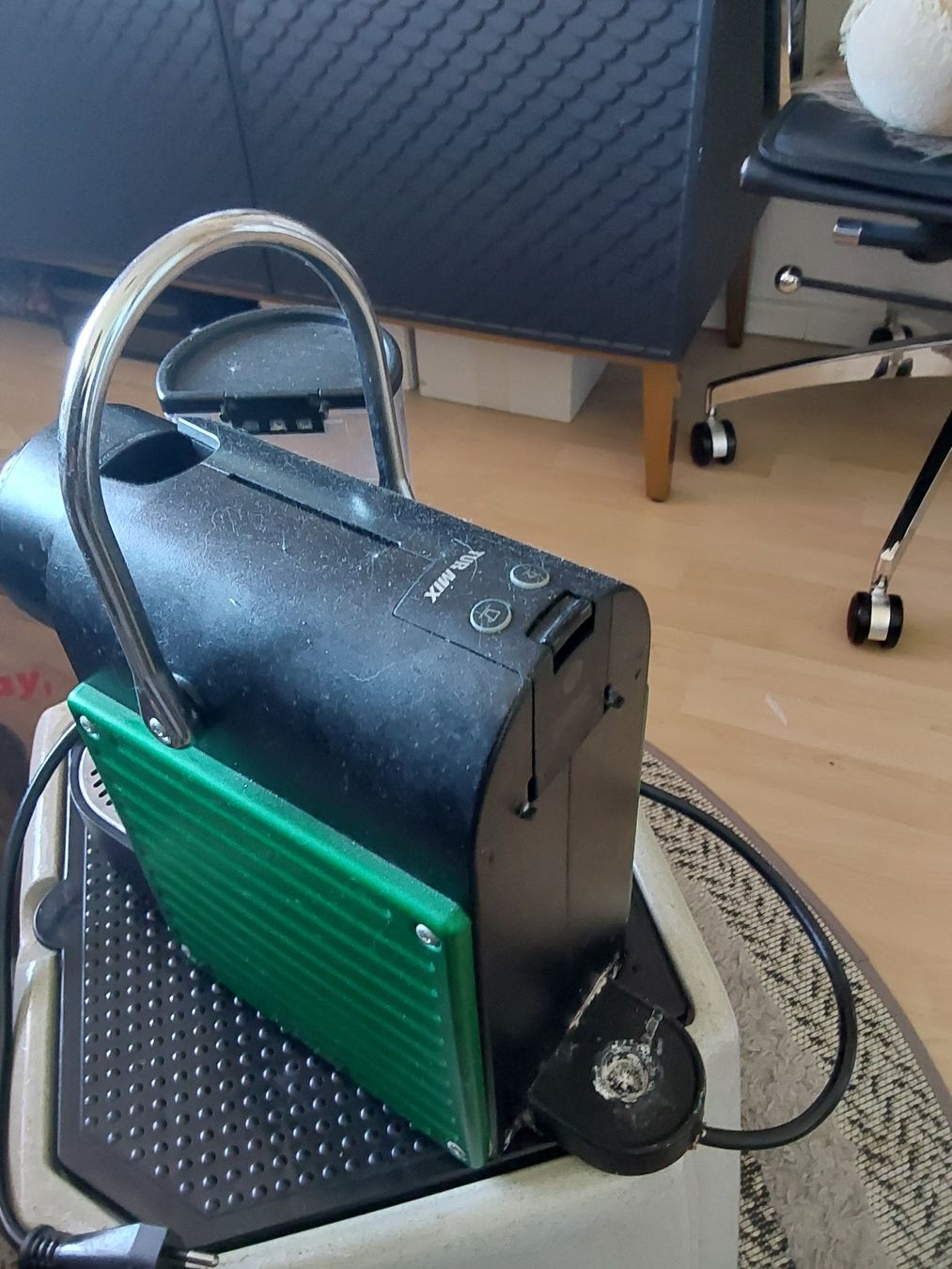 Nespresso Macchine per caffè & Macchine per espresso: Machine à café Nespresso Defekt  – Difettoso da Brügg BE venduto da rup_p6cw 2