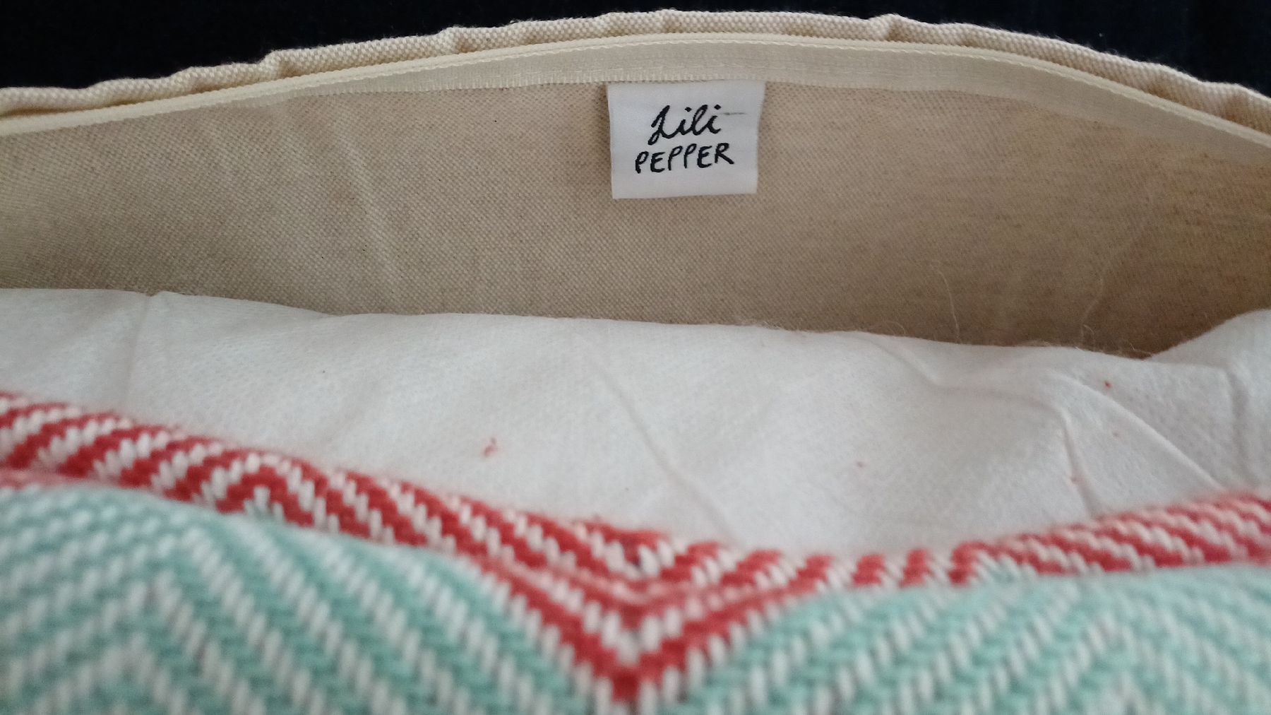 Cuscini: Coussin multicolore Lili Pepper – Usato da Genève venduto da njia 3
