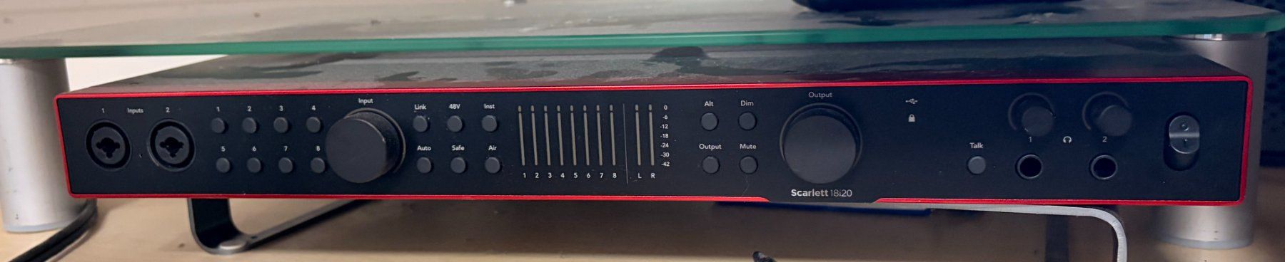 Focusrite Attrezzatura per studi di registrazione: Focusrite Scarlett 18i20 4th Gen – Usato da Unterkulm venduto da Robwell 2