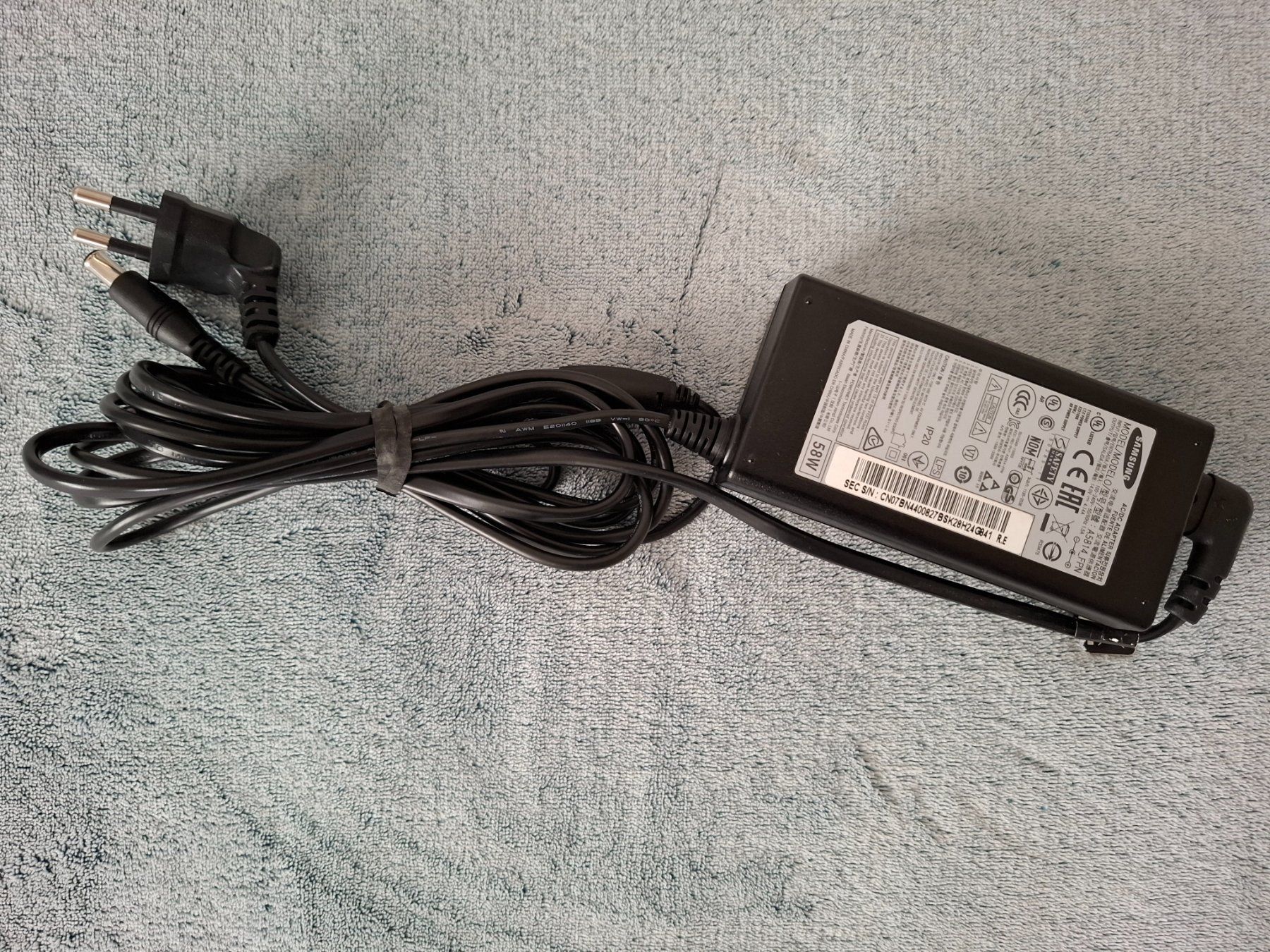 Samsung Caricabatterie: Original Samsung A5814_FPN Ladekabel – Usato da Magden venduto da SelHas