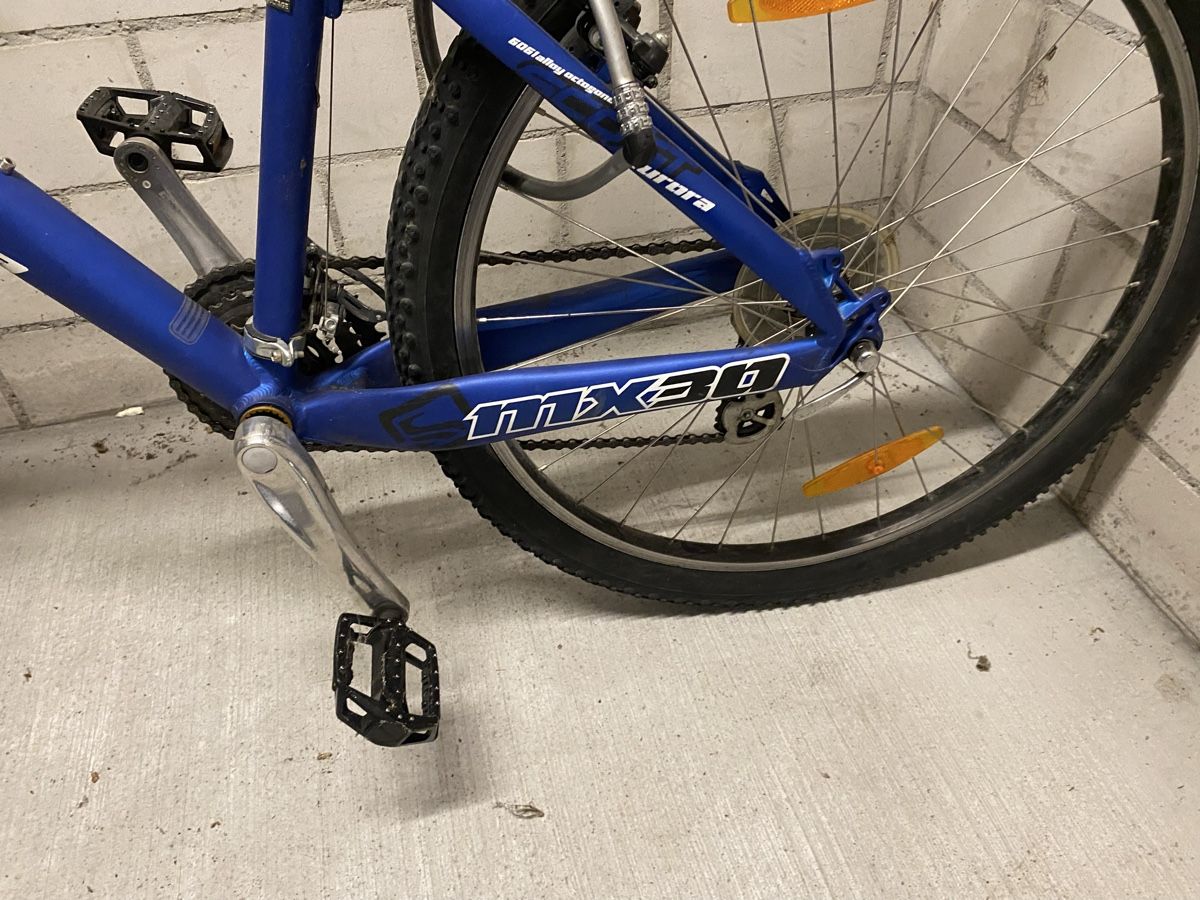 Biciclette: Fahrrad 26 Zoll SCOTT – Usato da St.Gallen venduto da Design04 1