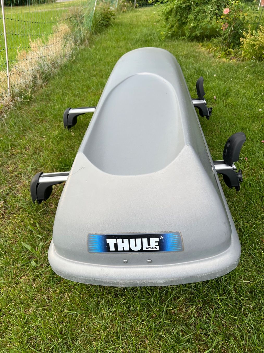 Thule Coffres de toit: Dachbox Thule plus 2 Träger (Original Renault) – D'occasion à Winterthur par Ingoldt 2