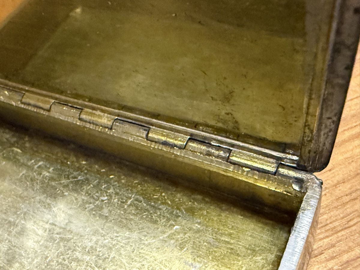 Tabacchi: Antike Zinnbox Tabakdose mit – Usato da Goldach venduto da Messerguru 5