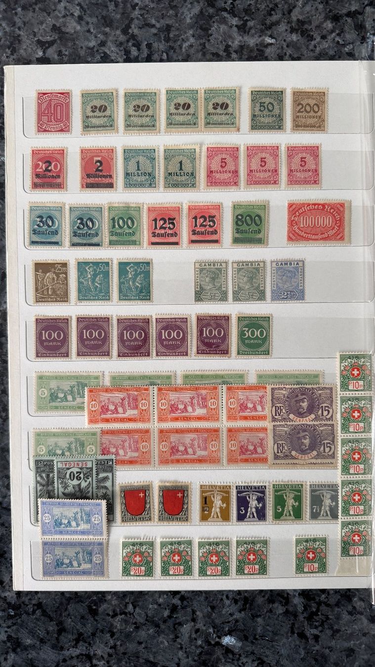 Tutti i francobolli: Briefmarken, Blöcke, ungestempelt, weltweit – Usato da Bellmund venduto da Kari58 3