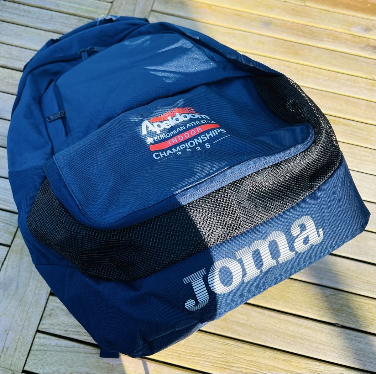 Zaini: Original-Rucksack Indoor-EM Leichtathletik 2025 – Nuovo (secondo la descrizione) da Winterthur venduto da ruebliangel 2