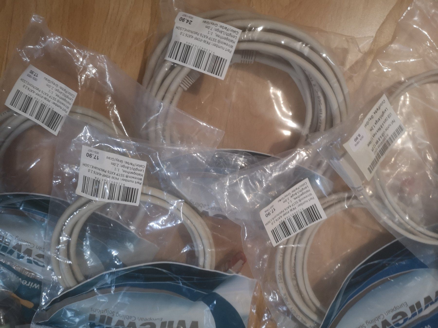Cavi: Computer kabel – Nuovo e nell'imballaggio originale da Rubigen venduto da Wbowtie 1
