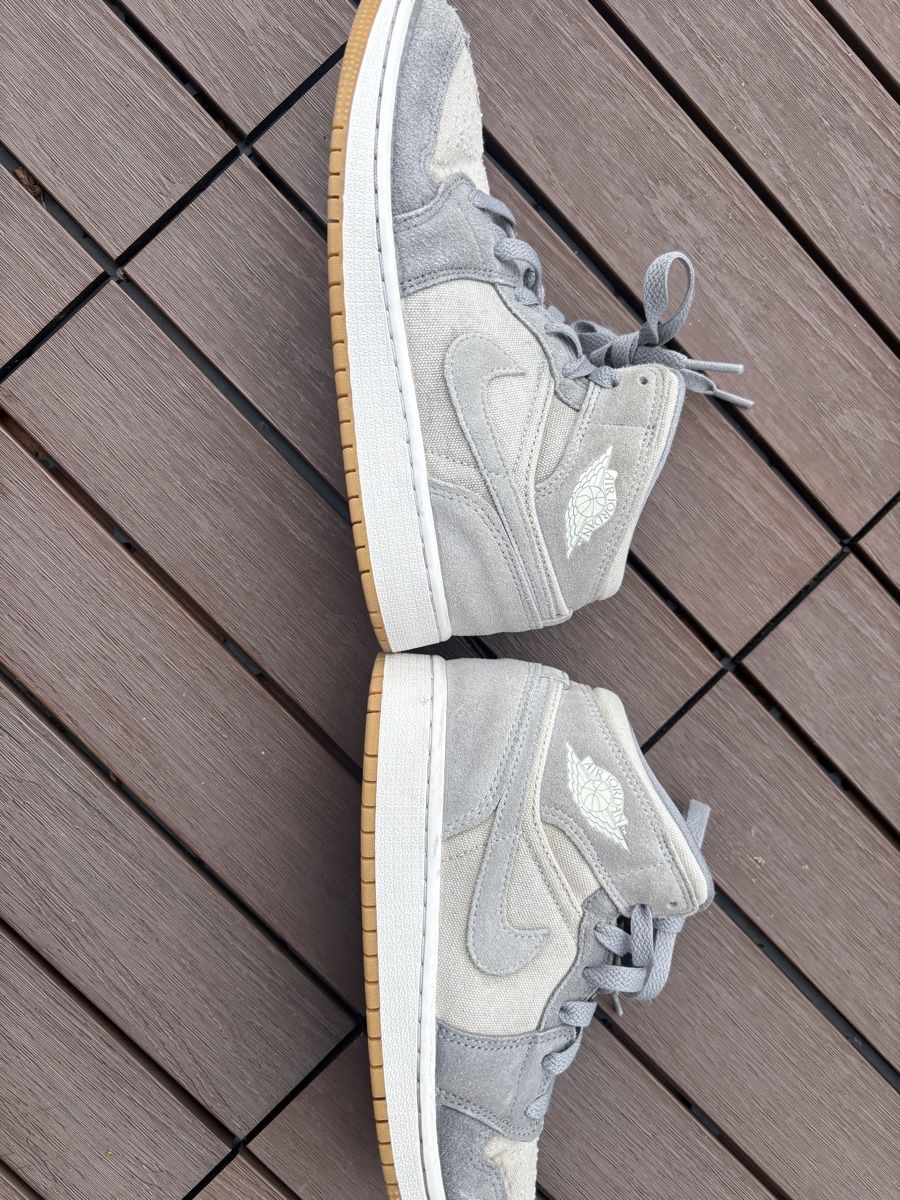 Herrenschuhe: Baskets Nike Air Jordan gris clair  35.5 – Gebraucht aus Biel/Bienne von Lorenzo2014 2