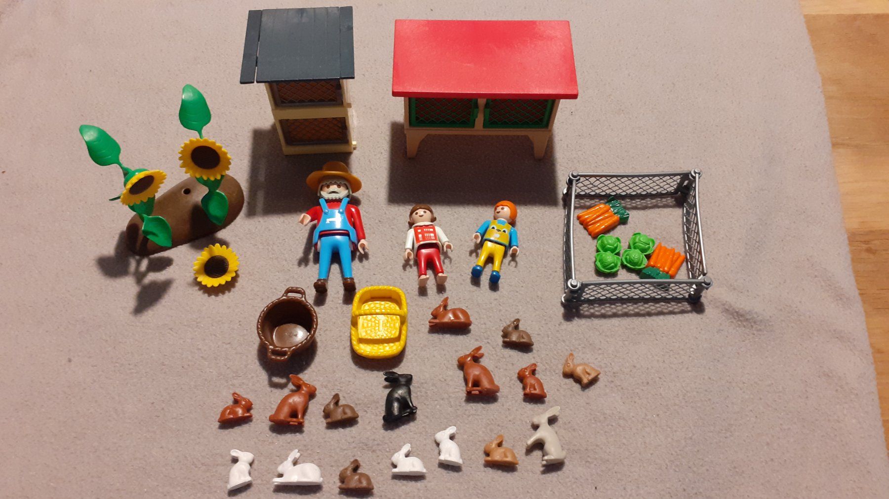 Playmobil Spielzeuge: Playmobil Hasenställe – Gebraucht aus Urtenen-Schönbühl von Chaeppeler