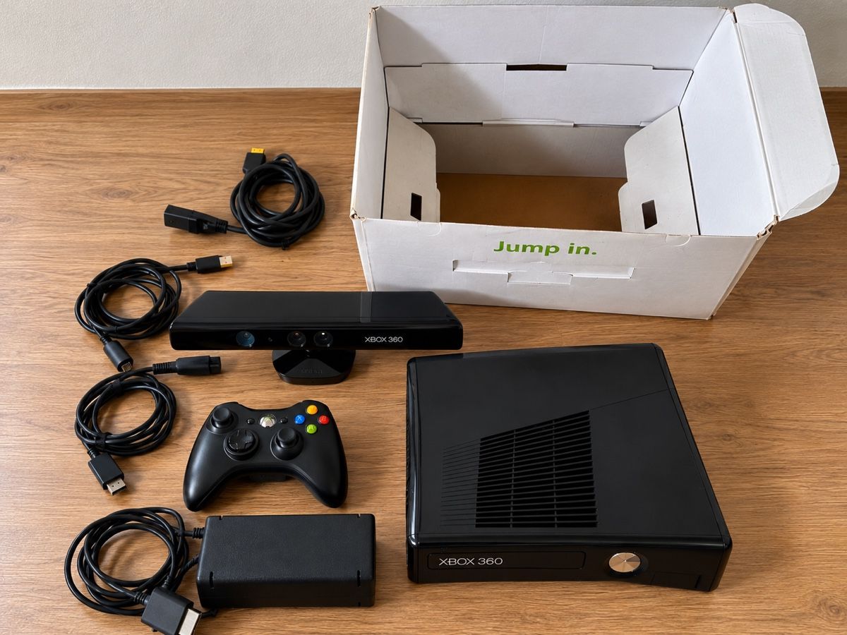 Microsoft Consoles: Console Microsoft Xbox 360 4GB kinect – D'occasion à St. Gallen par dis_tpf2 3