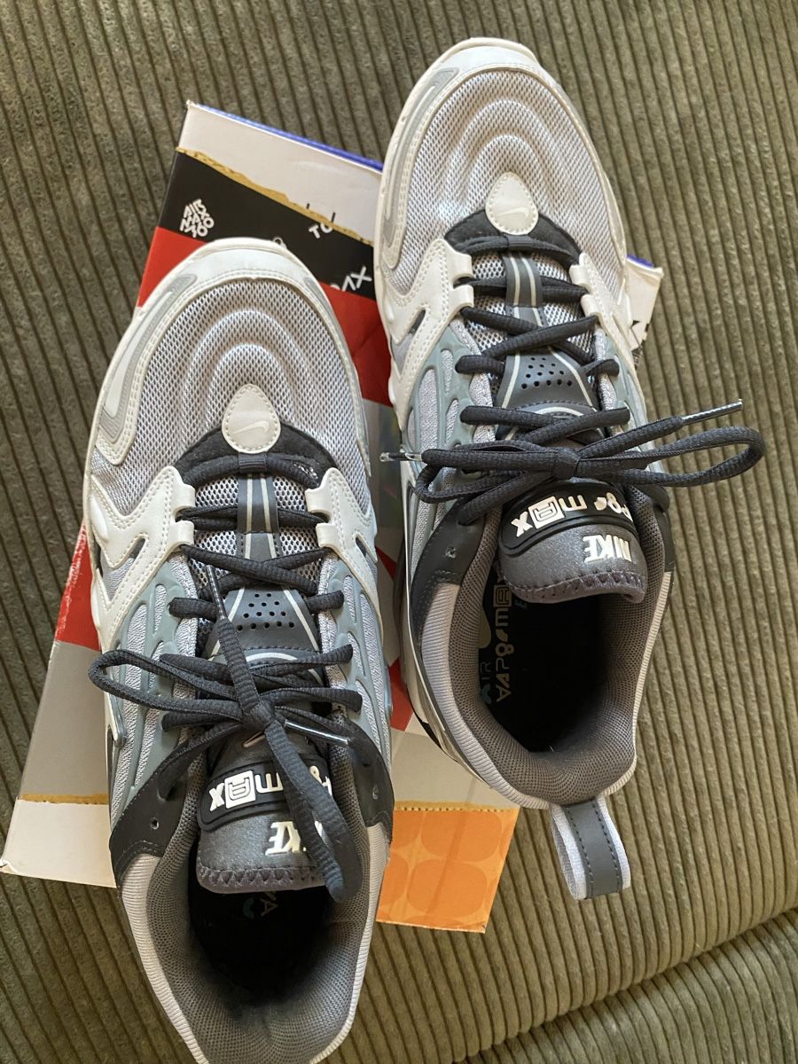 Nike Scarpe da uomo: Nike Vapor Max Grösse 45.5 – Nuovo (secondo la descrizione) da Zürich venduto da Simon_Sez 1