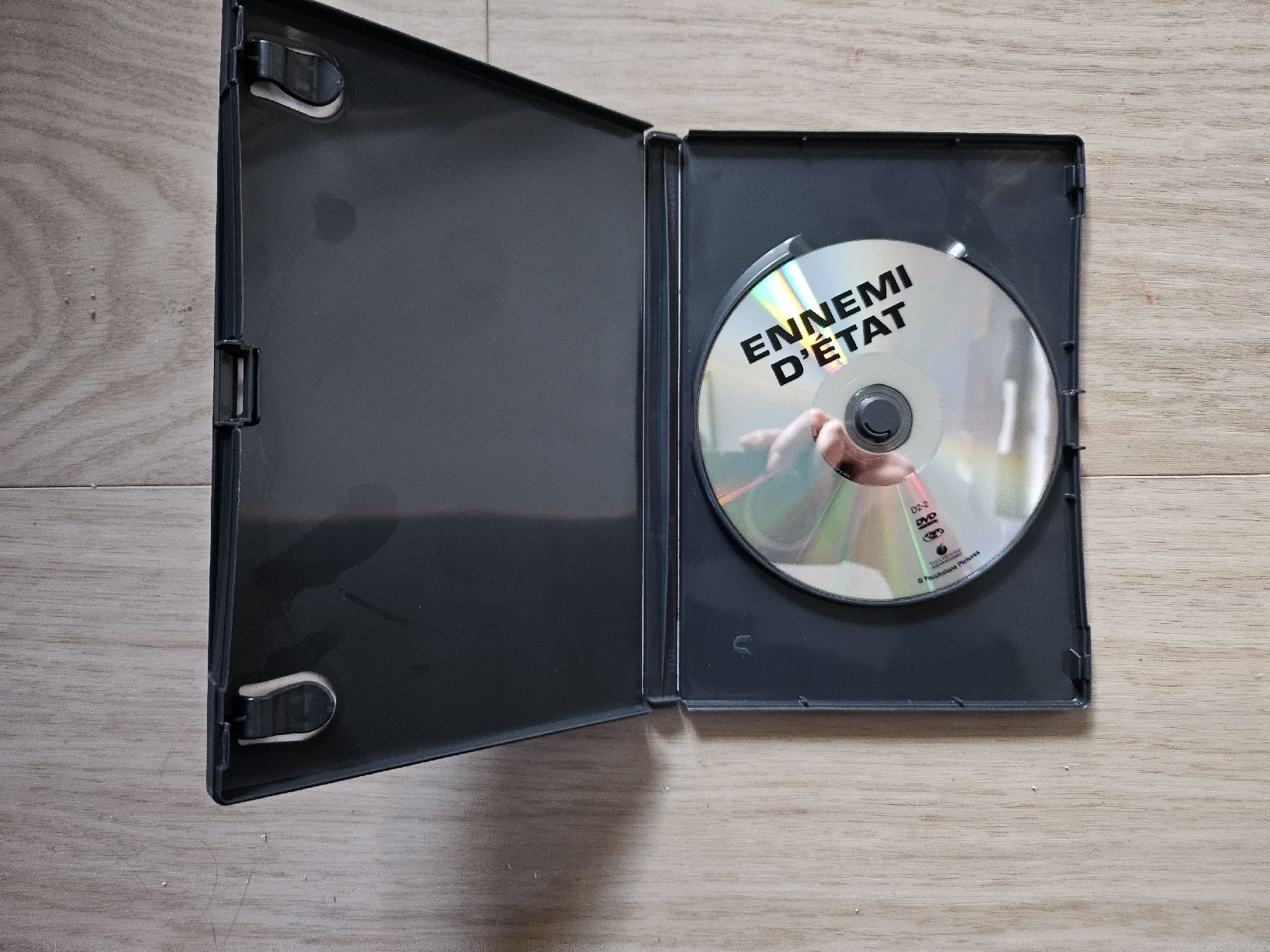 Tutti i DVDs: DVD Ennemi d'Etat - Will Smith Gene Hackman – Usato da La Joux FR venduto da car_ck96 1