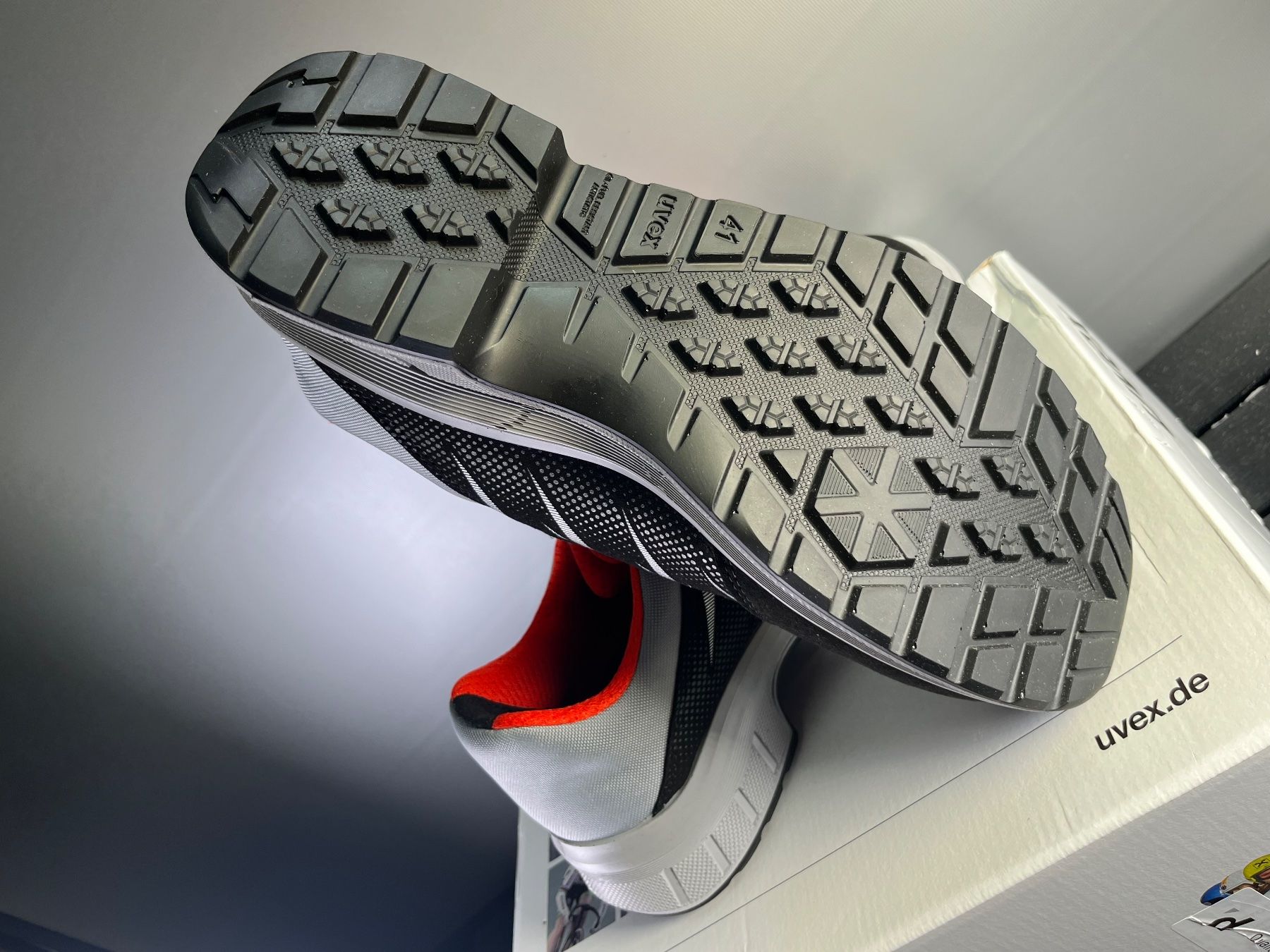 Uvex Scarpe da uomo: Uvex Safety 2 Arbeitsschuhe, Trend S2, Gr. 41 – Nuovo e nell'imballaggio originale da Tafers venduto da JP911 5