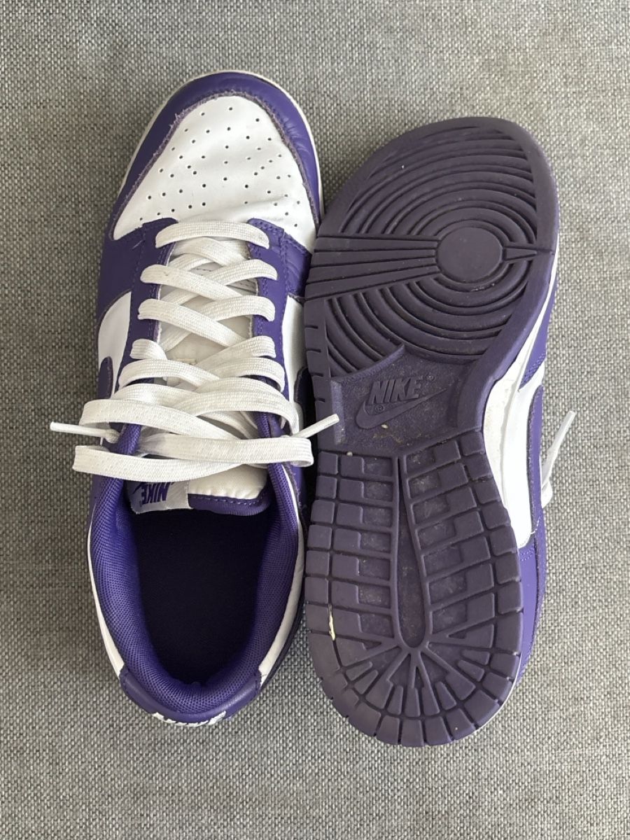 Nike Scarpe da uomo: Nike Dunk Low purple and white - great condition- size 7 – Usato da Emmenbrücke venduto da tin_j8nk 1