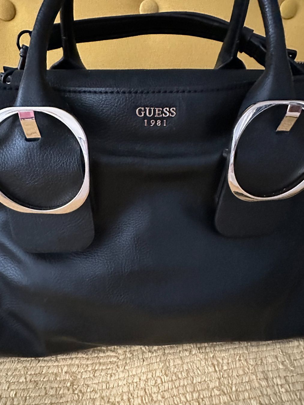 Guess Borse da donna: GUESS Damen Handtasche – Usato da emmenbruecke venduto da Webi33 1