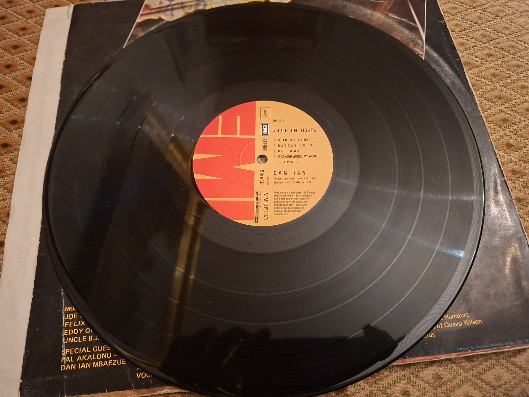 Vinyles: African Reggae LP - Dan Ian - Hold On Tight - 1978 – D'occasion à Bernex par Wannabehasbeen01 5