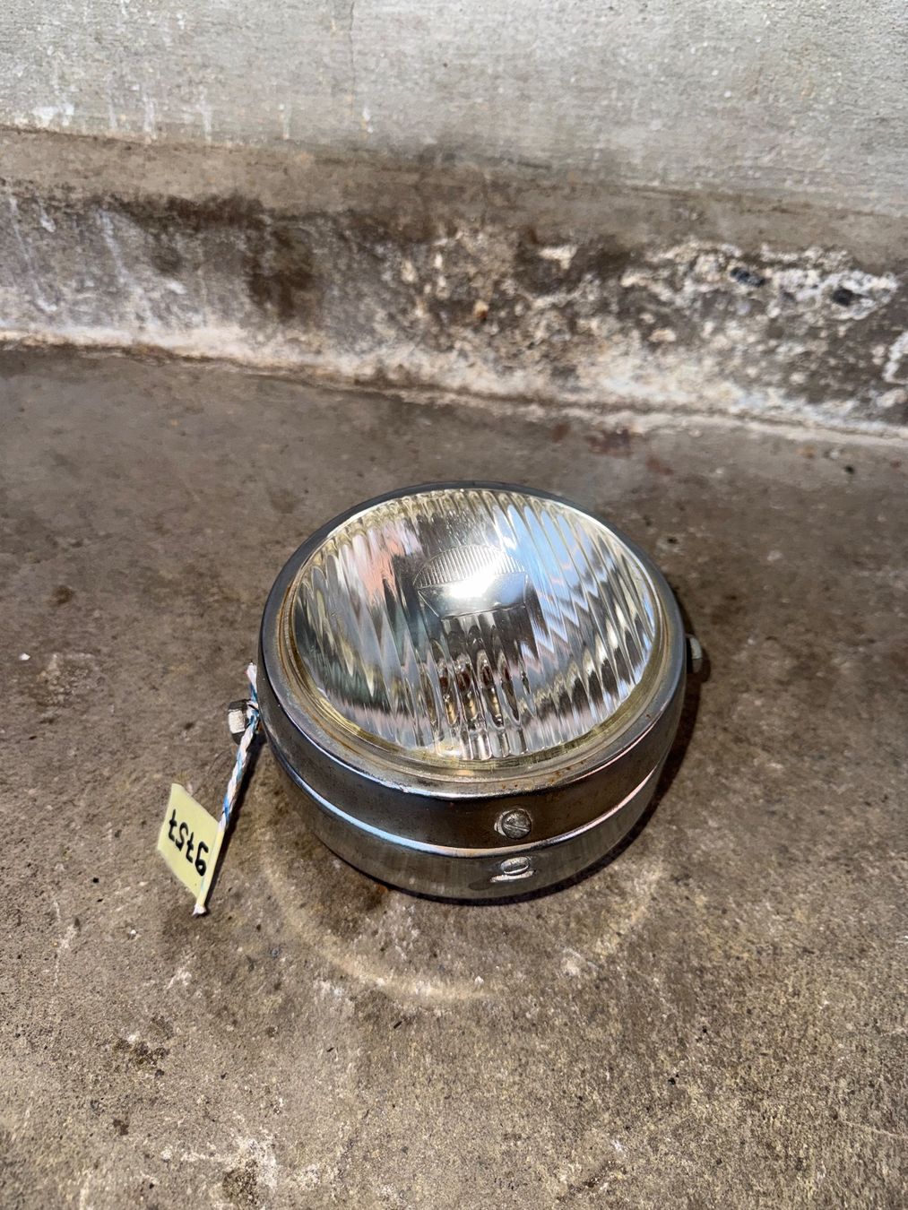 Sachs Parti ricambio per ciclomotori: Mofa Lampe Chrom Rund – Usato da Fahrni b. Thun venduto da berger_tuning34