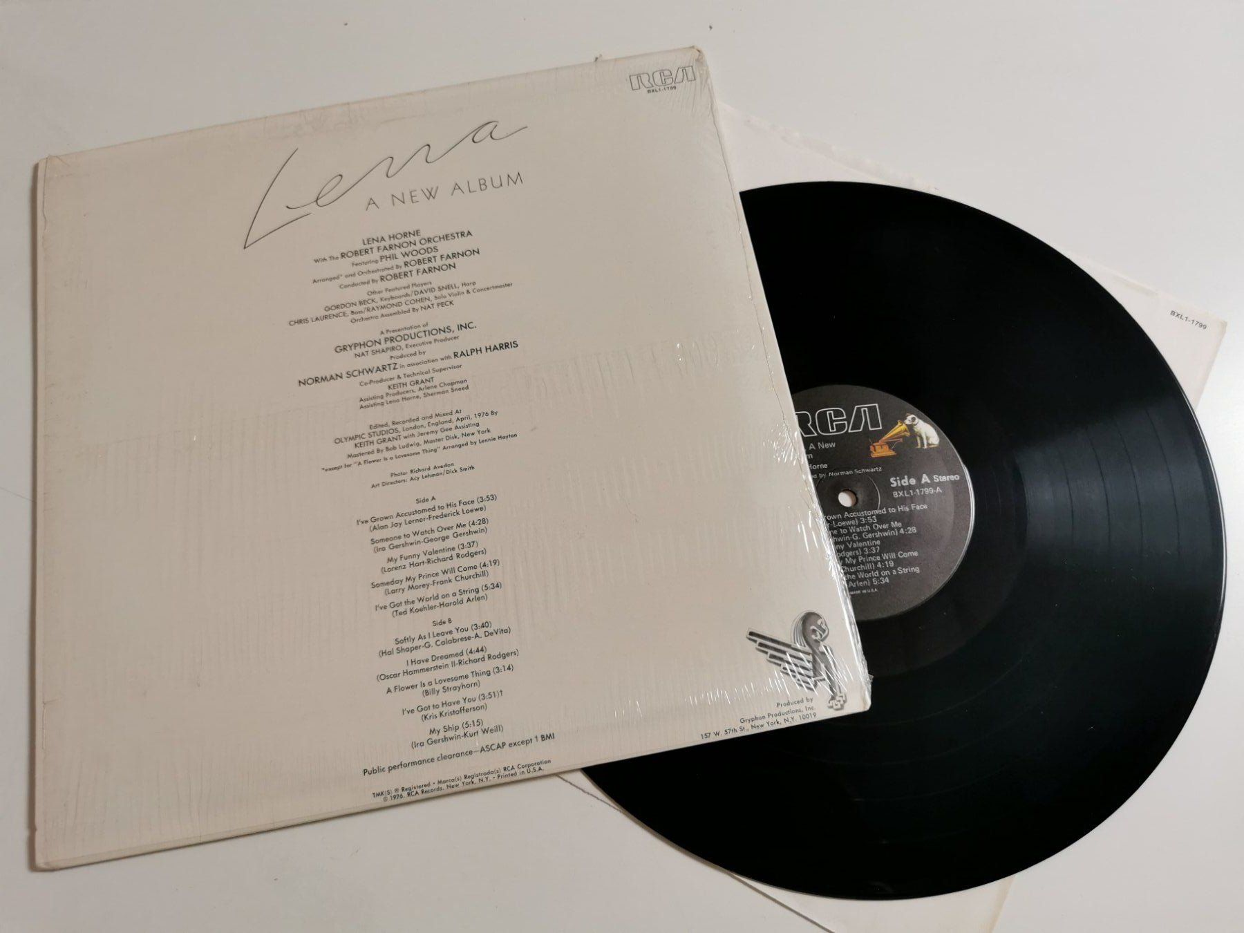 Dischi in vinile: LENA - A NEW ALBUM – Usato da Grafenried venduto da House-of-Oldies 1