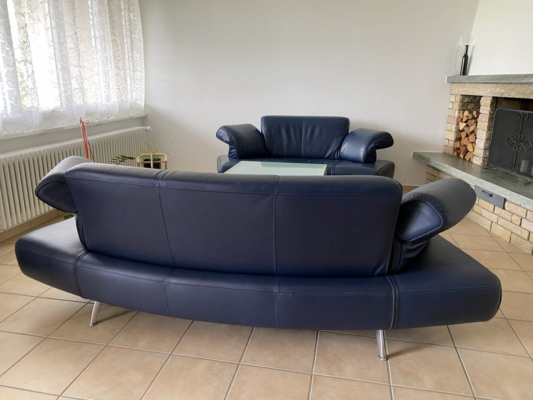 Team By Wellis Divani: Ledersofa - individuell verstellbar – Usato da Remetschwil venduto da edi_b26f 3