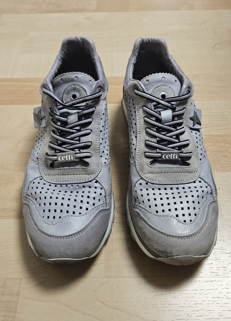 Herrenschuhe: Sneaker Cetti perforiert grau Gr.43 – Gebraucht aus Goldach von P.X.A. 1