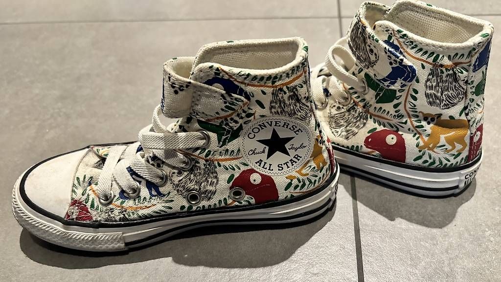 Converse Schuhe für Jungen: Converse Gr. 27 – Gebraucht aus Emmenbrücke von tanali